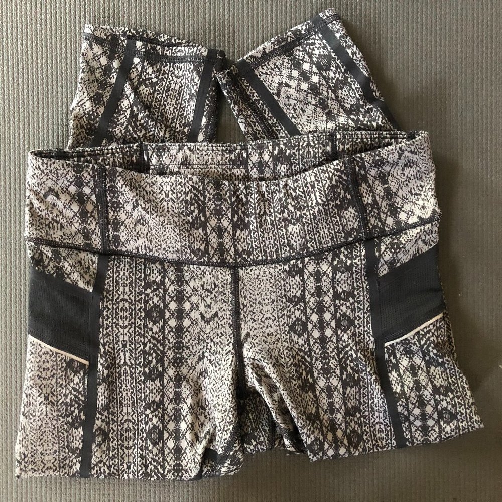 Athleta Capri Yoga Leggings